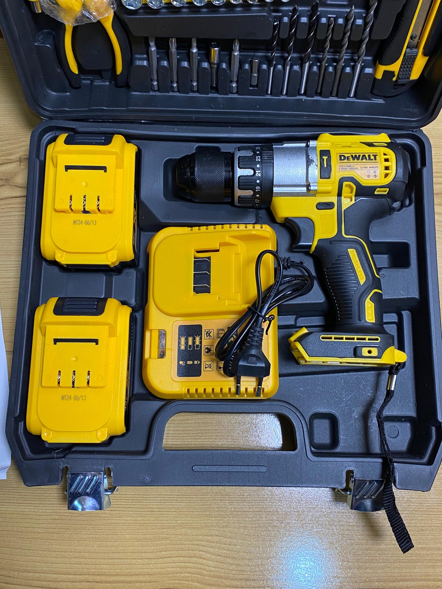 Original DeWalt Drill machine 48v With Tool Kit Set