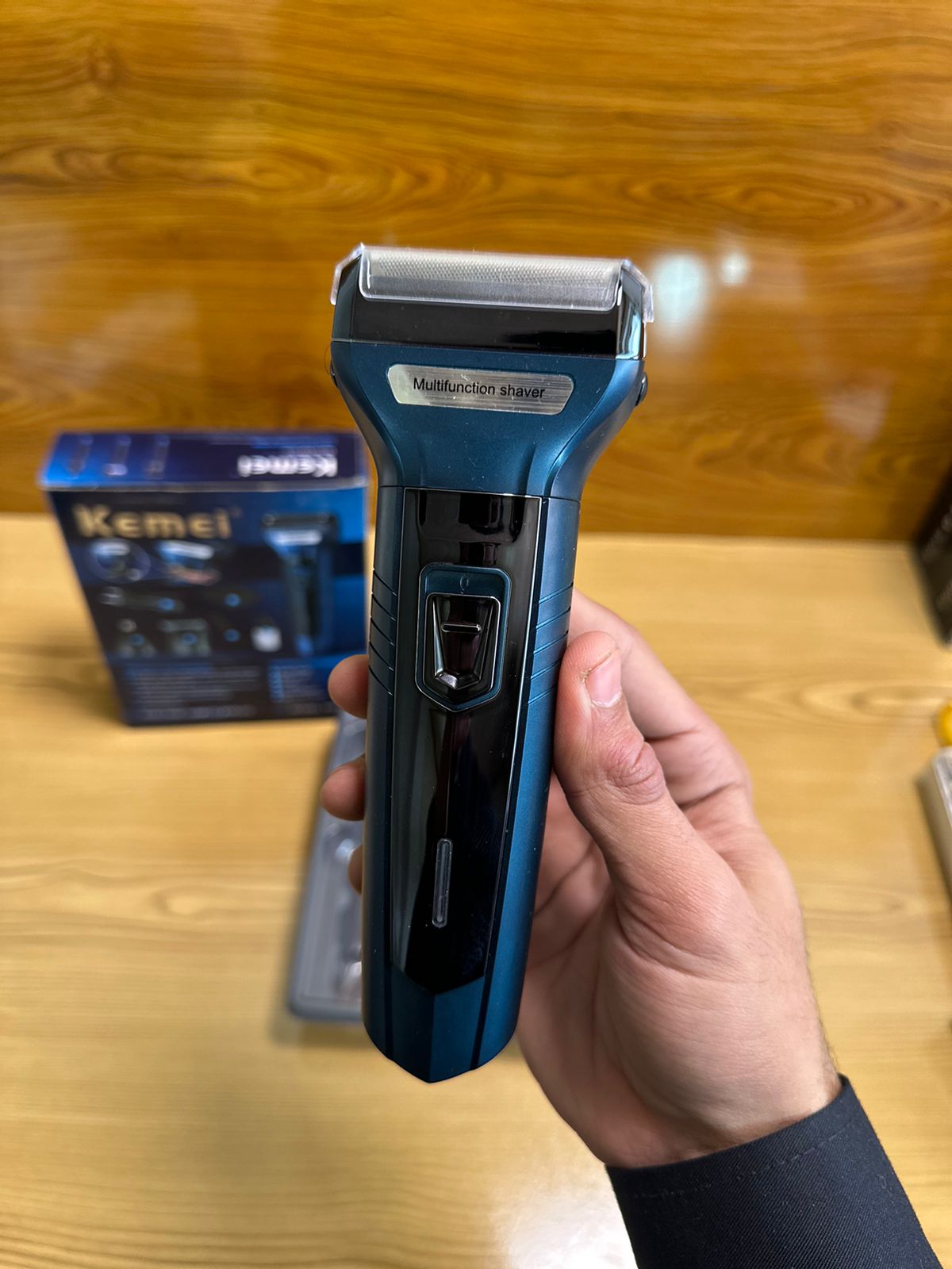 Kemai 3-1 Hair Trimmer & Shaver